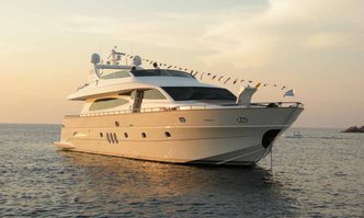 Karisma yacht charter Canados Motor Yacht