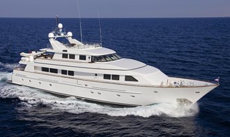 Idylle yacht charter Benetti Sail Division Motor Yacht