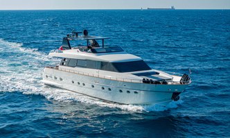 Whitehaven yacht charter Canados Motor Yacht