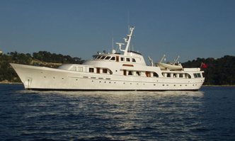 Secret Life yacht charter Feadship Motor Yacht