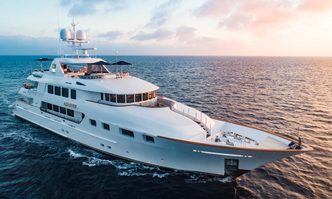 Aquasition yacht charter Trinity Yachts Motor Yacht