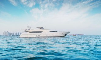 Maestro yacht charter Custom Line Motor Yacht