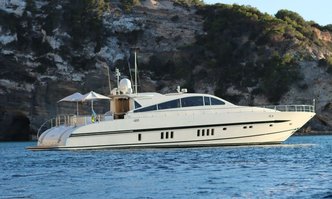 Pure yacht charter Leopard Motor Yacht