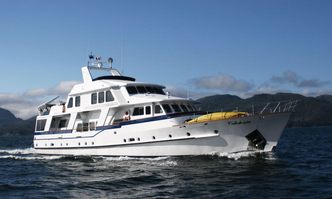 Caledonia yacht charter Bayaco Motor Yacht