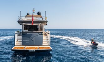 Maoria yacht charter Numarine Motor Yacht