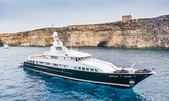 Emerald yacht charter Feadship Motor Yacht