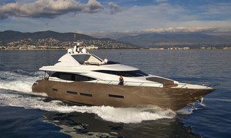 Quantum yacht charter Peri Yachts Motor Yacht