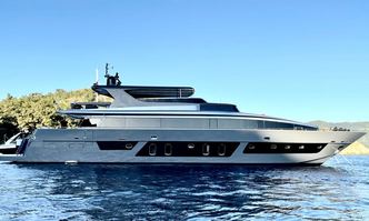 Seven yacht charter Custom Motor Yacht