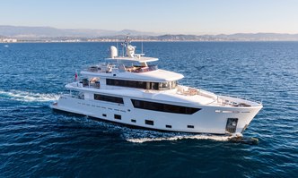 Narvalo yacht charter Cantiere Delle Marche Motor Yacht