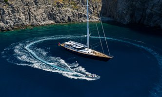 Genevieve yacht charter Alloy Yachts Sail Yacht