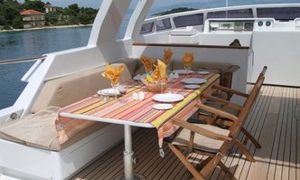 Sea Raes yacht charter Farocean Marine Motor Yacht