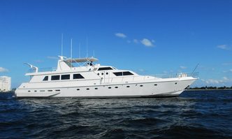 Justine yacht charter Couach Motor Yacht