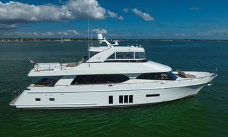 Sanctuary yacht charter Ocean Alexander Motor Yacht