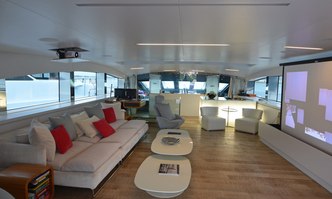 Julio yacht charter Mondo Marine Motor Yacht