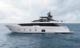 Clic yacht charter Sanlorenzo Motor Yacht