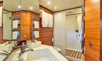 Loana yacht charter Baglietto Motor Yacht