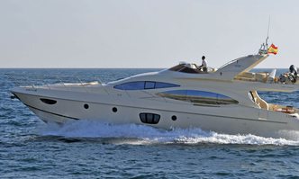 Emmy yacht charter Azimut Motor Yacht