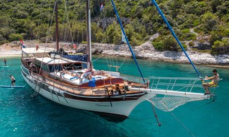 Eleganza yacht charter Pruva Motor/Sailer Yacht