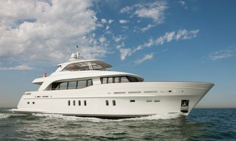 Firefly yacht charter Mulder Shipyard Motor Yacht