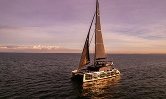 Otoctone yacht charter Sunreef Yachts Motor/Sailer Yacht