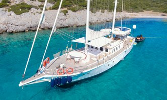 Gazella yacht charter Custom Sail Yacht