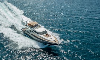 Skywater yacht charter Sunseeker Motor Yacht