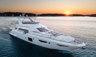 Mineira yacht charter Azimut Motor Yacht