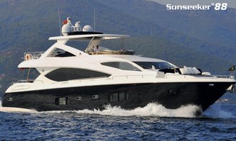 Vita yacht charter Sunseeker Motor Yacht