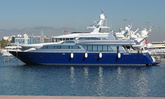Satori yacht charter Spertini Alalunga Motor Yacht