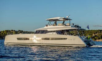 D2 yacht charter Fountaine Pajot Motor Yacht