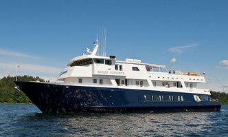 Safari Explorer yacht charter Freeport Shipbuilding Motor Yacht