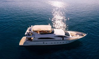 Lady Lona yacht charter Amer Motor Yacht