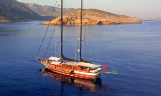 Kaya Guneri Plus yacht charter Bodrum Shipyard Motor/Sailer Yacht