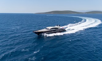 Kayanni yacht charter Tecnomar Motor Yacht