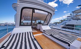 Bet On It yacht charter Leopard Motor Yacht