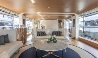 Alluria yacht charter Benetti Motor Yacht