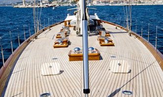 Aurelius 111 yacht charter Jacht Ontwikkelings Sail Yacht
