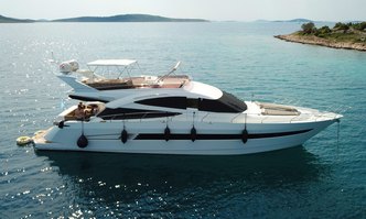 Le Chiffre yacht charter Galeon Motor Yacht