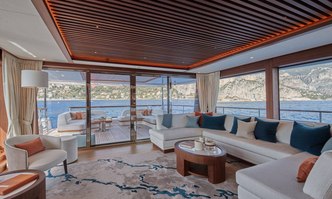 Solemates V yacht charter Mulder Motor Yacht