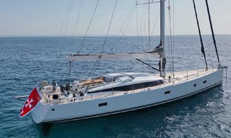 Aenea yacht charter CNB Motor/Sailer Yacht