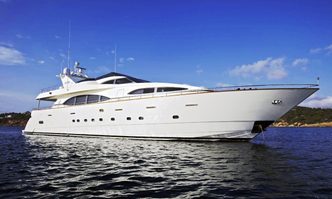 Lady Pamela yacht charter Azimut Motor Yacht