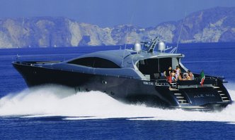 Ale.Mia yacht charter Italcraft Motor Yacht