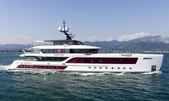 Quinta Essentia yacht charter Admiral Yachts Motor Yacht