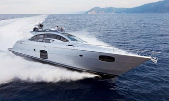 Sueno yacht charter Pershing Motor Yacht