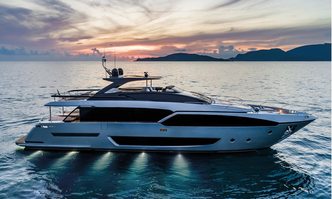 G yacht charter Riva Motor Yacht
