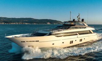 Vauban yacht charter Sanlorenzo Motor Yacht