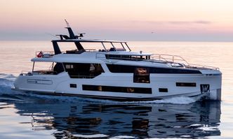 Majera yacht charter Sirena Yachts Motor Yacht