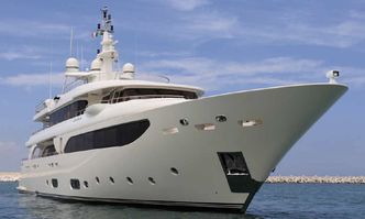 O'Lion yacht charter CRN Motor Yacht