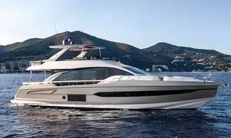 Imagine yacht charter Azimut Motor Yacht