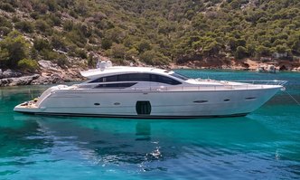 For Ever yacht charter Pershing Motor Yacht